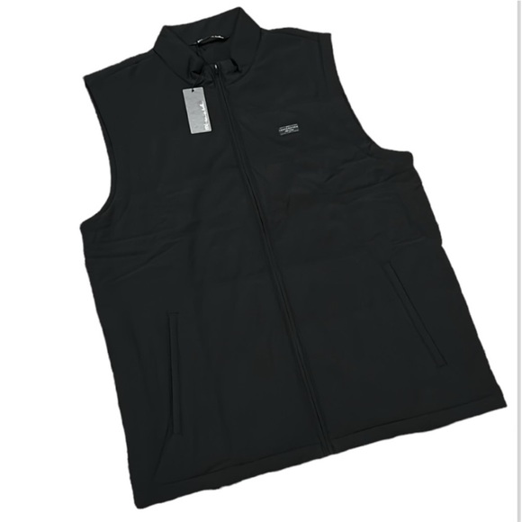 Travis Mathew Seaboard Vest - Picture 1 of 6